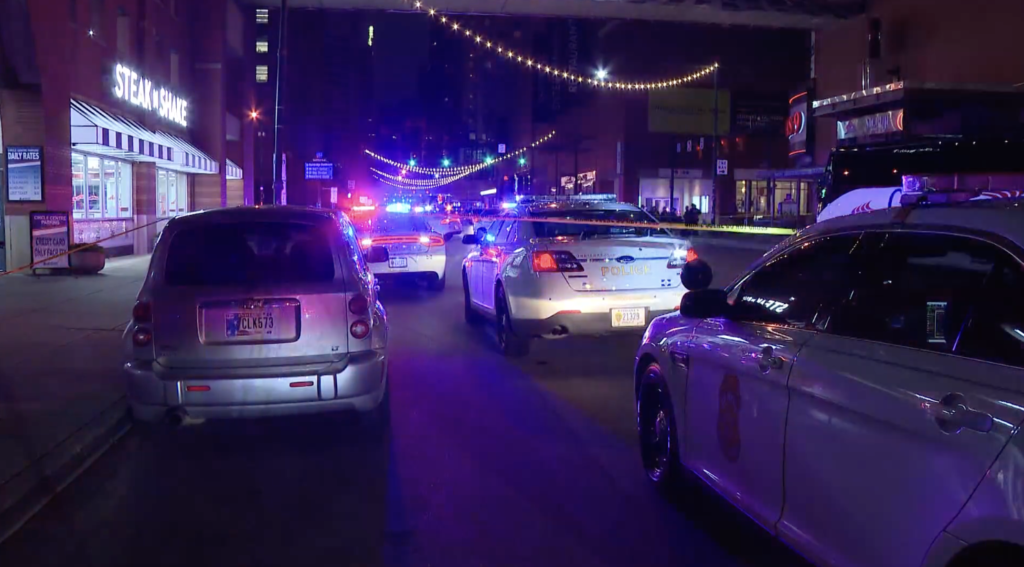 Seven juveniles shot in downtown Indy